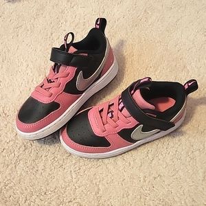 Nike toddler shoes